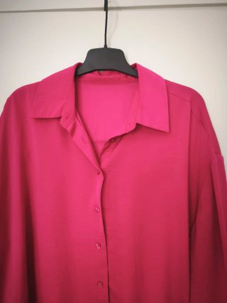 Camisa muestrario Stradivarius, Talla M
