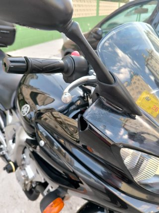Yamaha Fazer 600 Negra