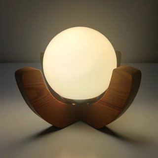 LAMPARA MADERA Y OPALINA 70S