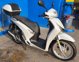 Honda SH 125i Scooter Blanca 2013 Impecable