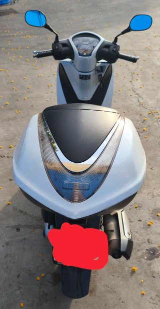 Honda SH 125i Scooter Blanca 2013 Impecable