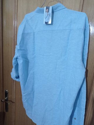 Camisa de lino azul hombre