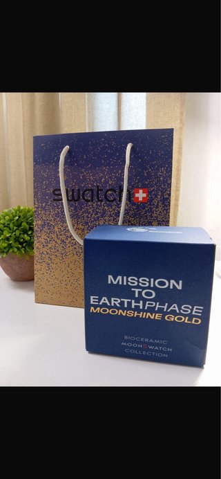 Omega x Swatch Moonswatch Mission to Earth