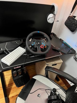 Volante Logitech G29 + Shifter PS4/PS5/PC