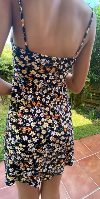 Vestido floral negro