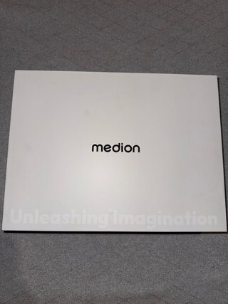 Medion SPRCHRGD S2 Ultra 7 32GB Copilot+PC IA