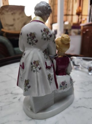 Pareja figuras porcelana estilo Dresden/Capo