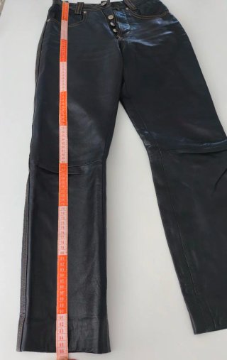 Pantalones de cuero rectos forrados