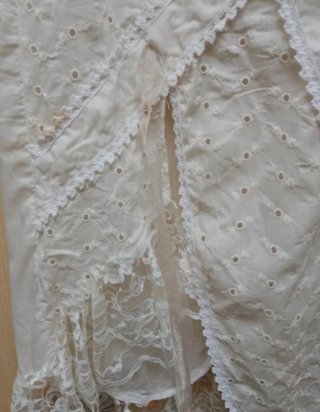 Completo bianco in pizzo sangallo.