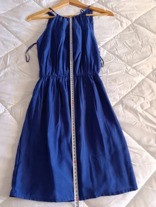 Vestido corto azul de verano
