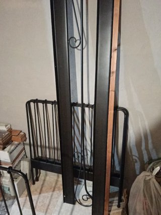 Diván de forja negro