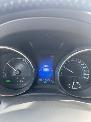 Toyota Auris Hibrido automático