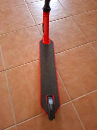 Patinete infantil azul/rojo