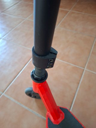 Patinete infantil azul/rojo