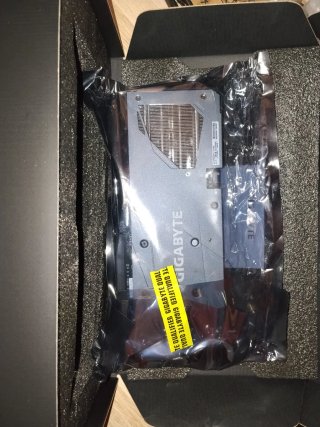 Tarjeta Gráfica Gigabyte RX 7600 8GB GDDR6