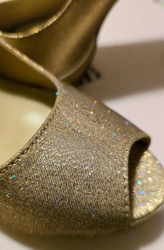 Zapatos de fiesta dorados Membur Talla 40