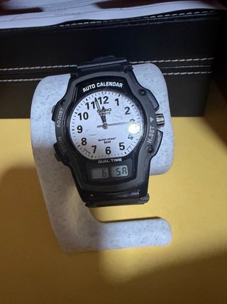 Casio AW-24 Dual Time Reloj Analógico-Digital