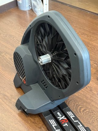 Rodillo Elite Direto XR-T interactivo