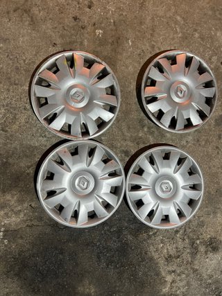 Tapacubos Renault Originales 16”