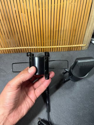 Micrófonos Philips Estudio y Dinámico