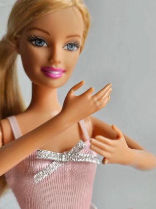 Barbie ballet sisters