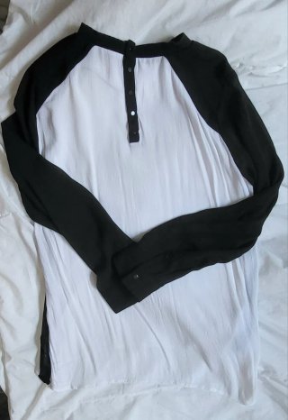 Blusa fresca. Sweewe. B/N. M/L