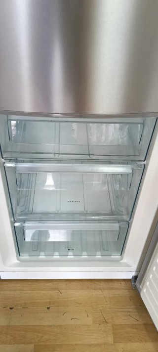 NEVERA COMBI AEG NO FROST ENERGÍA A+