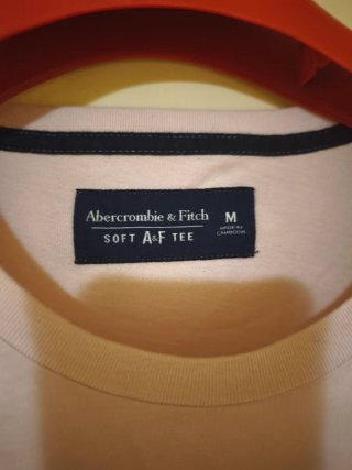 Camiseta abercrombie and fitch