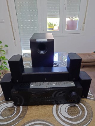Amplificador Yamaha Negro Home Cinema