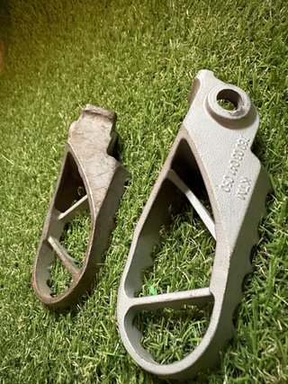 Estriberas KTM GasGas Husqvarna Sherco Plata