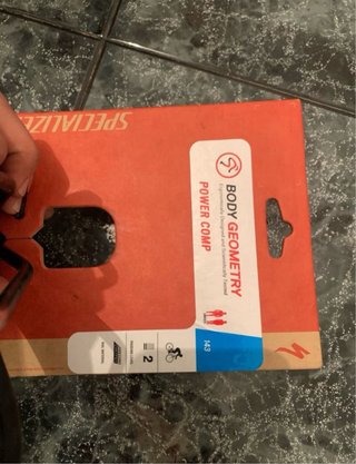 Sillín Specialized Power Comp Gel 143mm