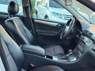 Mercedes-Benz Clase C 2005