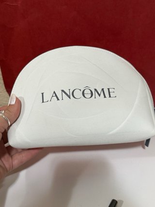 Set Maquillaje Lancome: Neceser y Máscara
