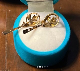 Pendientes de oro con diamantes
