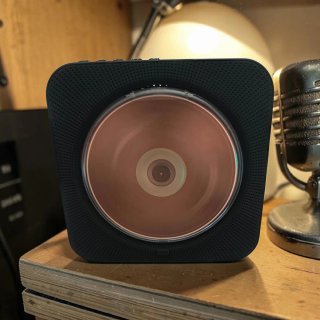 reproductor CD de montaje en pared, model KC-909