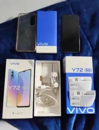 Vivo Y72 5G Negro + Accesorios
