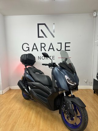 YAMAHA XMAX 300 4.000 kms