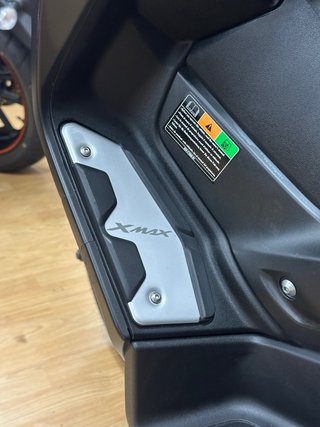 YAMAHA XMAX 300 4.000 kms