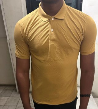 Camisa Polo color mostaza