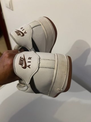 Zapatillas Nike Air Force 1 Marrones y Blancas