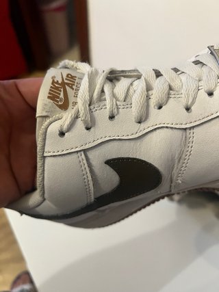 Zapatillas Nike Air Force 1 Marrones y Blancas
