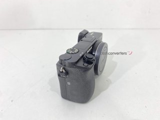 camara digital evil sony alpha a6000 (ilce-6000)
