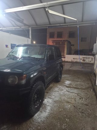 Mitsubishi Montero 1999