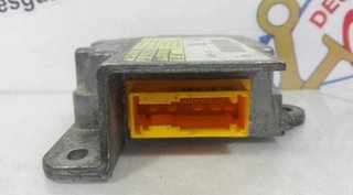Opel 90464705 centralita vectra b berlina 807633