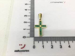 colgante oro 18k con piedra con circonita