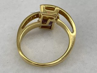 anillo oro 18k con piedra