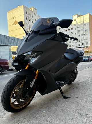 Yamaha TMAX 560 Tech MAX