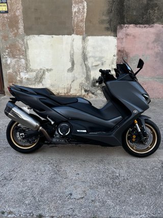 Yamaha TMAX 560 Tech MAX
