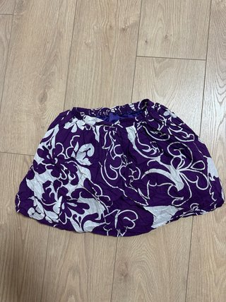 Falda niña morada y blanca talla 10