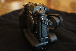 Fujifilm X-T3 + Grip Original + Smallrig